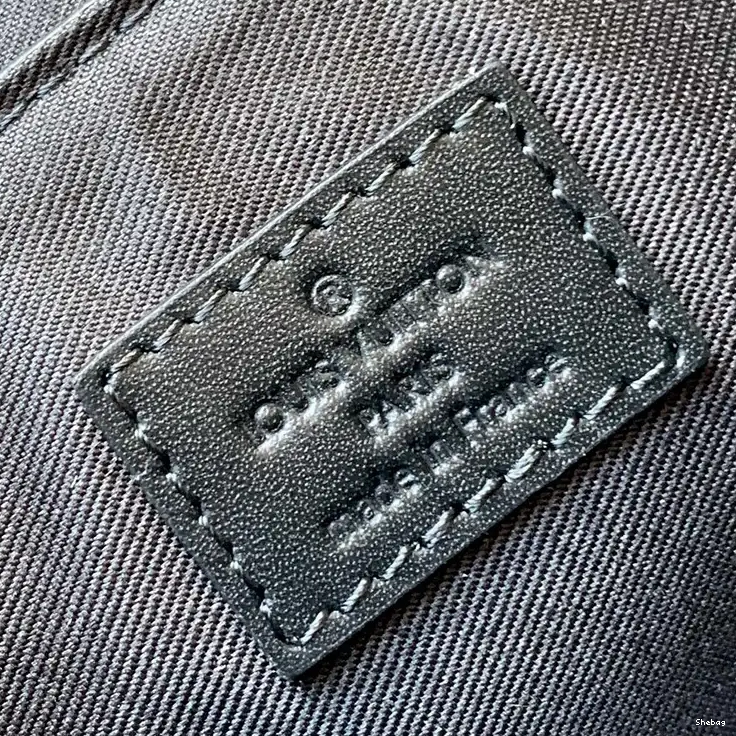 2312YA0058 LV Bags 0818